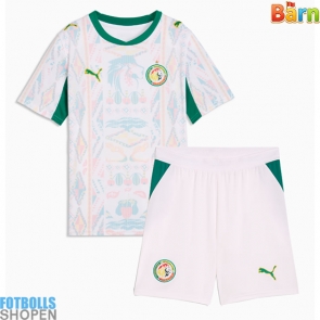 Billiga Senegal Hemmatröja Barn VM 2026 Kortärmad (+ Korta byxor)